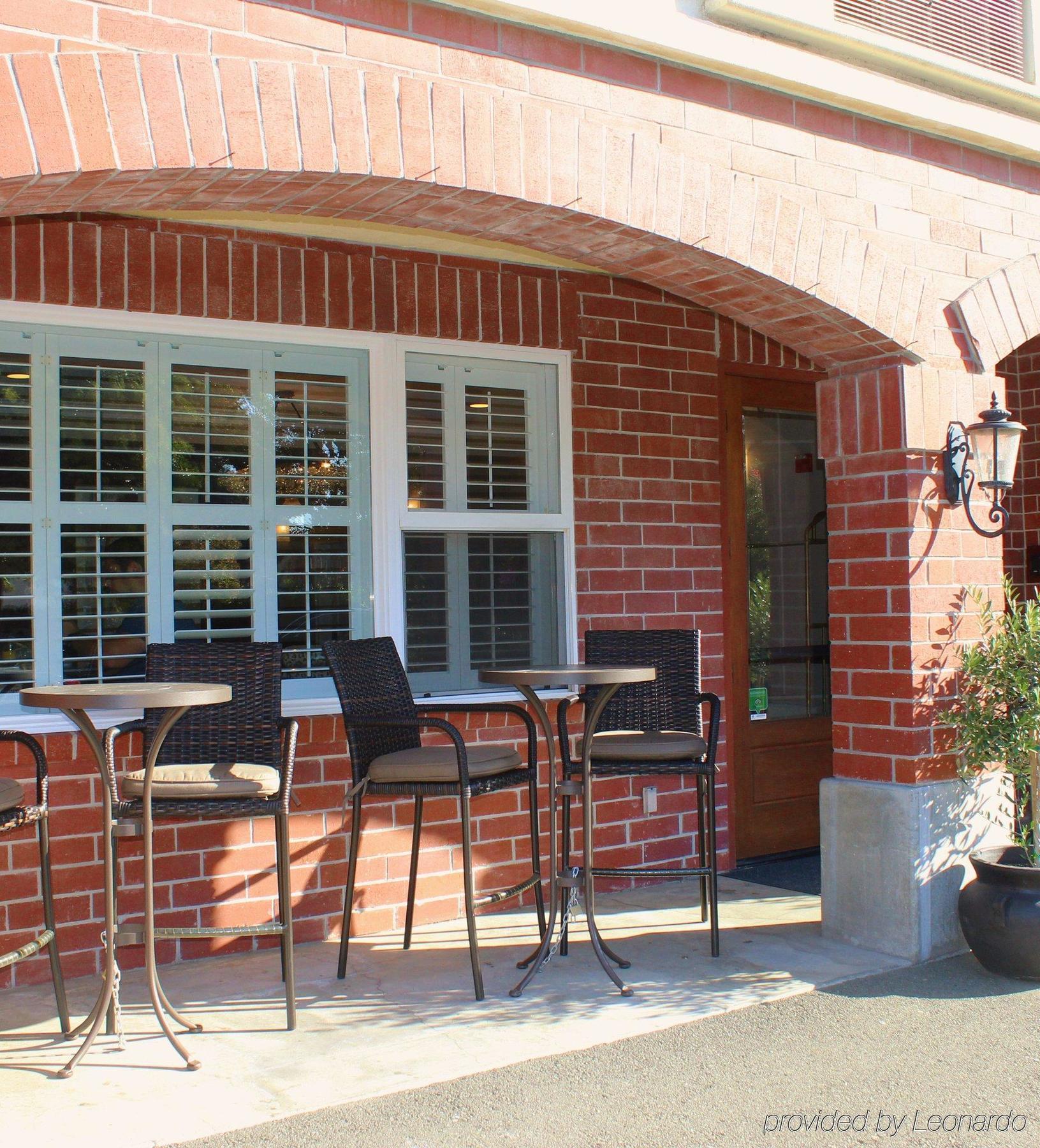 Bel Abri Napa Valley Inn Экстерьер фото