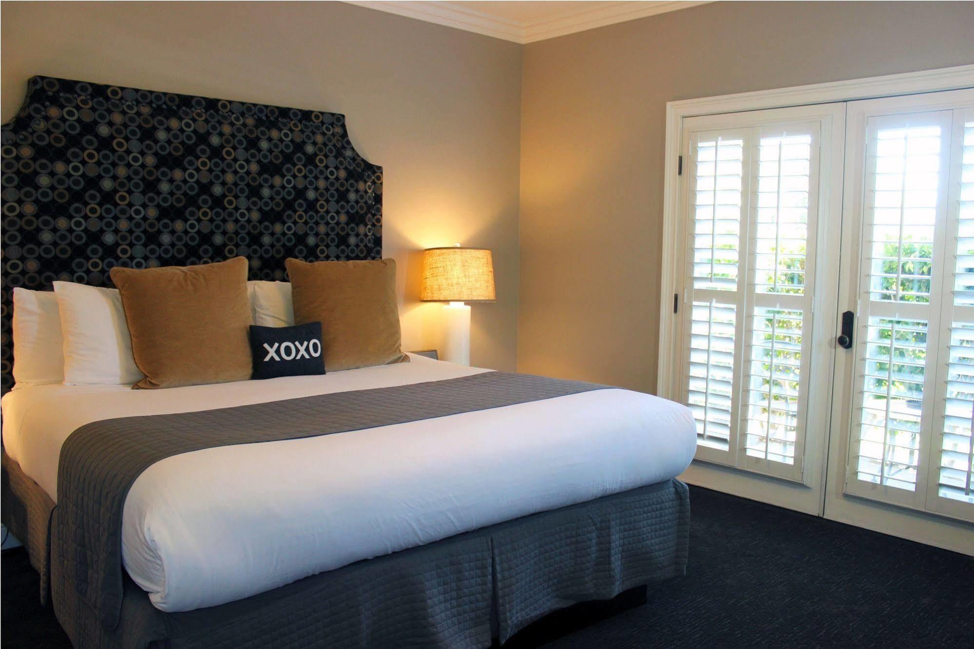 Bel Abri Napa Valley Inn Экстерьер фото